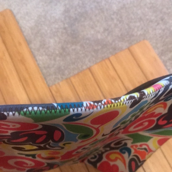 The Macbeth Collection Reversible Print
 Neoprene Laptop case. - Picture 4 of 16